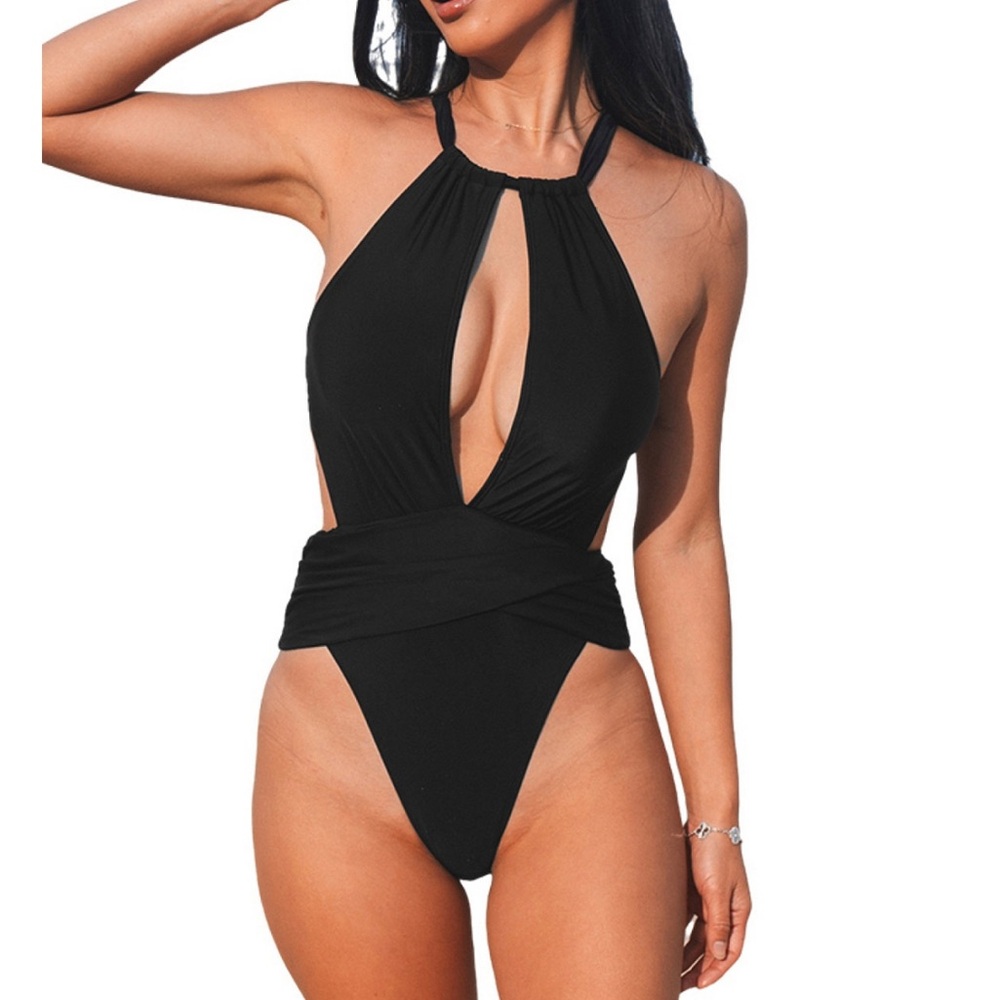 CUPSHE Cut Out High Cut One-piece Swimsuit